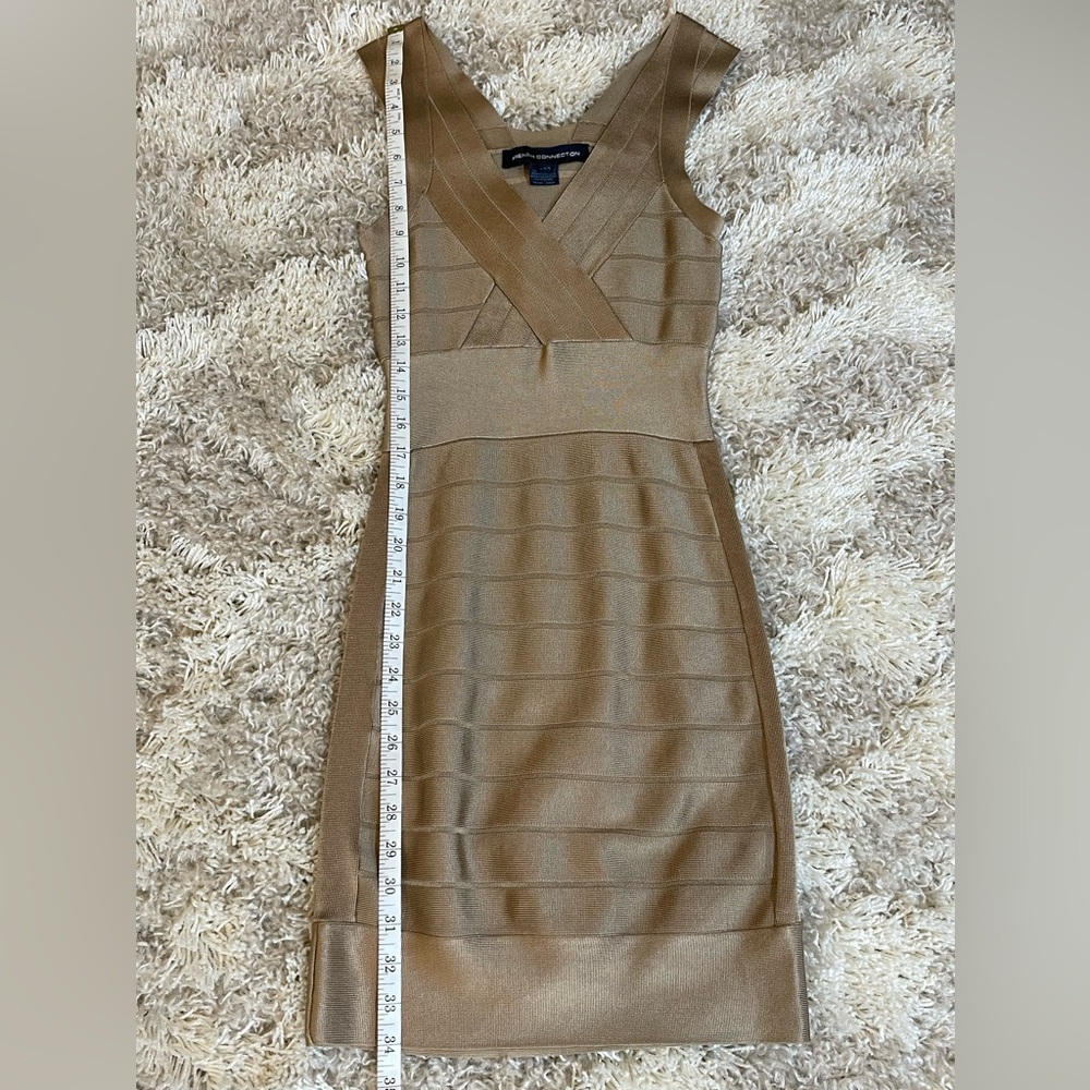 French Connection Flattering Sexy Chic Glam Special Occasion Cocktail dress - Picture 3 of 7